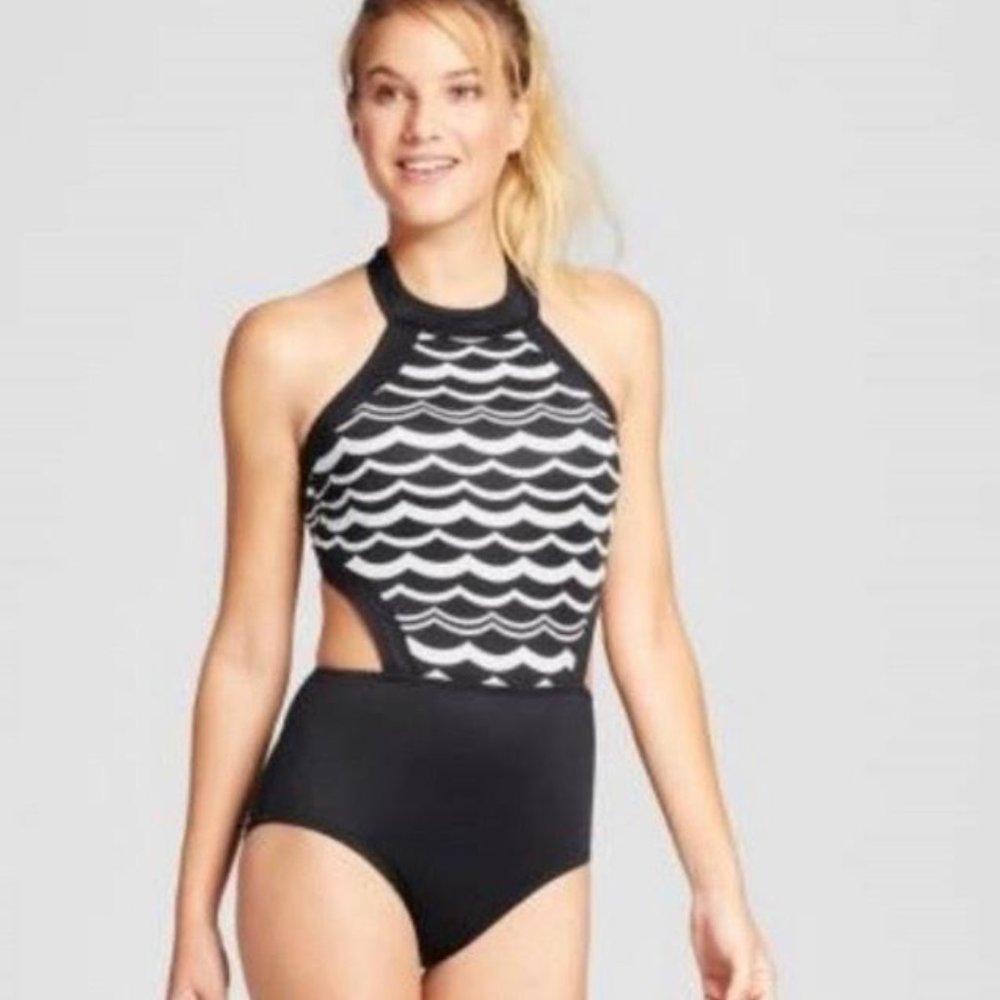 One Piece Swimwear Black & White, Clean Water XL